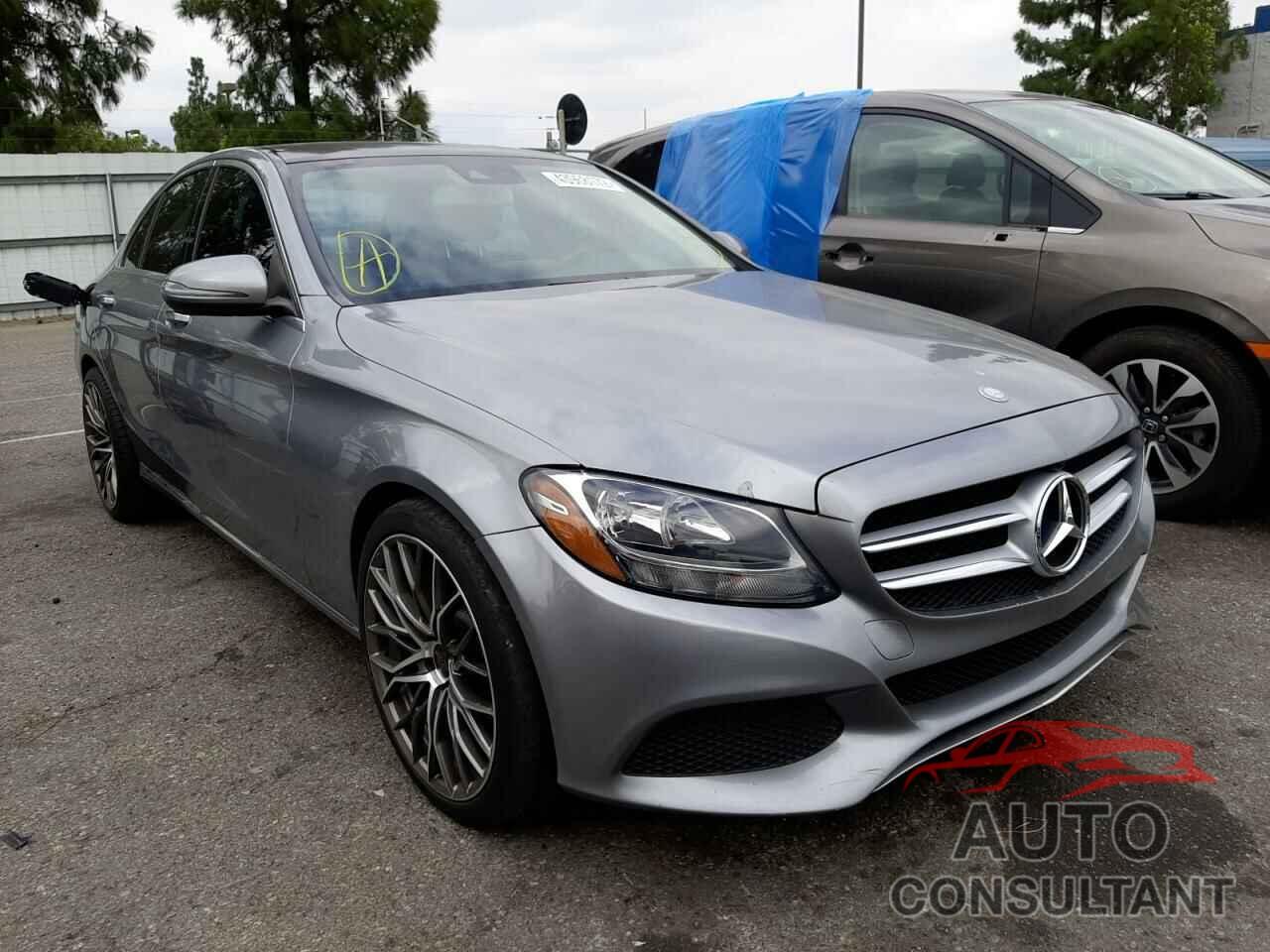 MERCEDES-BENZ C-CLASS 2016 - 55SWF4JB0GU128572