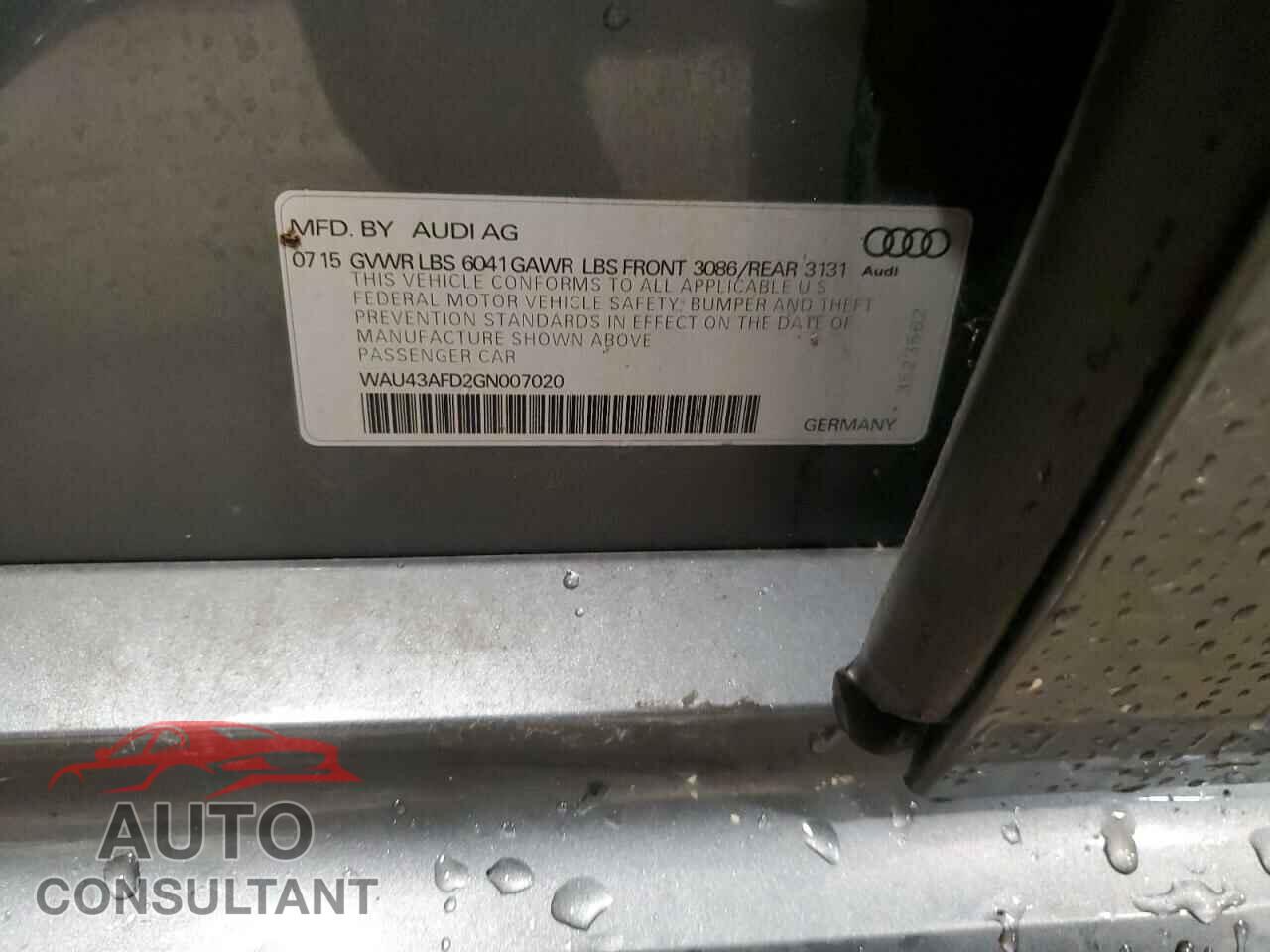 AUDI A8 2016 - WAU43AFD2GN007020