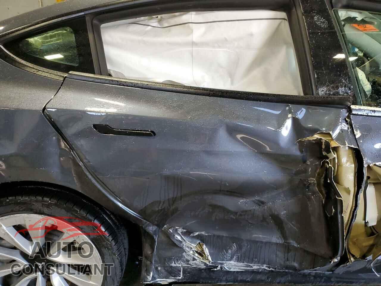 TESLA MODEL 3 2022 - 5YJ3E1EA6NF368567