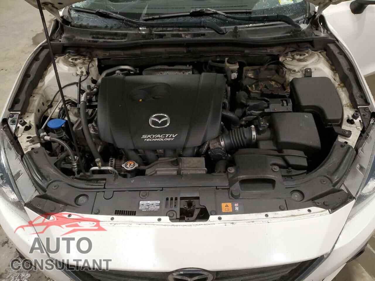MAZDA 3 2016 - 3MZBM1M76GM261101