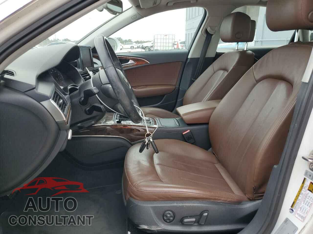 AUDI A6 2013 - WAUGFAFC4DN049082