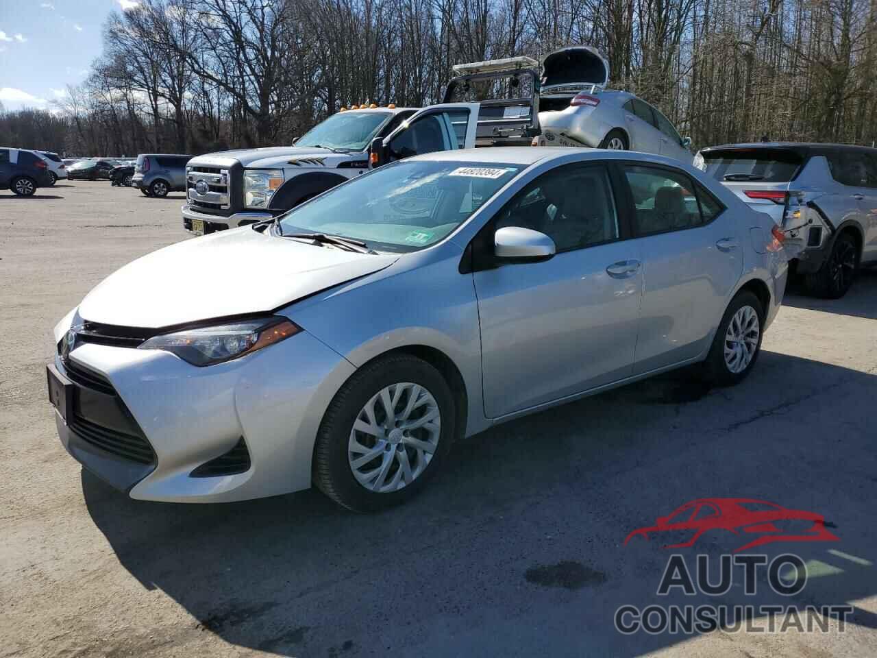 TOYOTA COROLLA 2018 - 2T1BURHE8JC005245