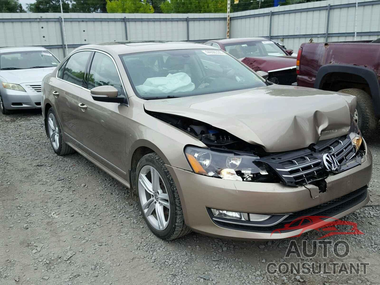 VOLKSWAGEN PASSAT 2015 - 1VWCV7A30FC094305