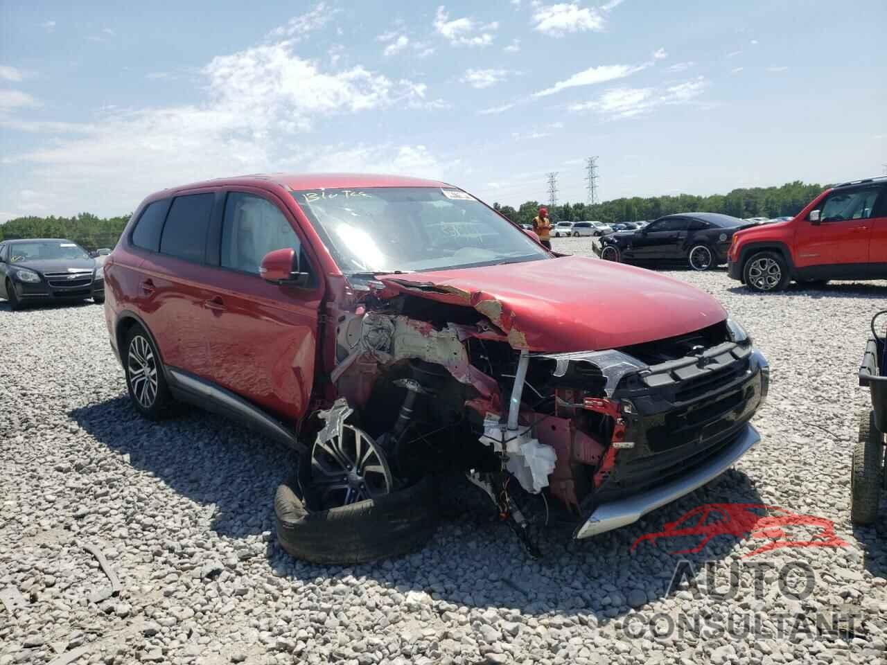 MITSUBISHI OUTLANDER 2018 - JA4AD3A38JZ007529