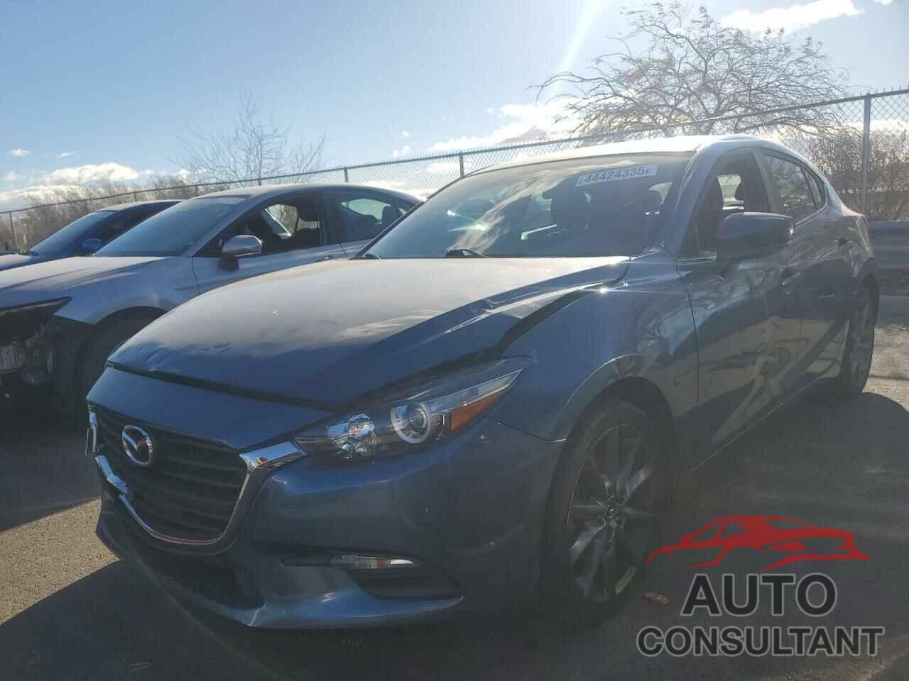 MAZDA 3 2018 - 3MZBN1L35JM273906