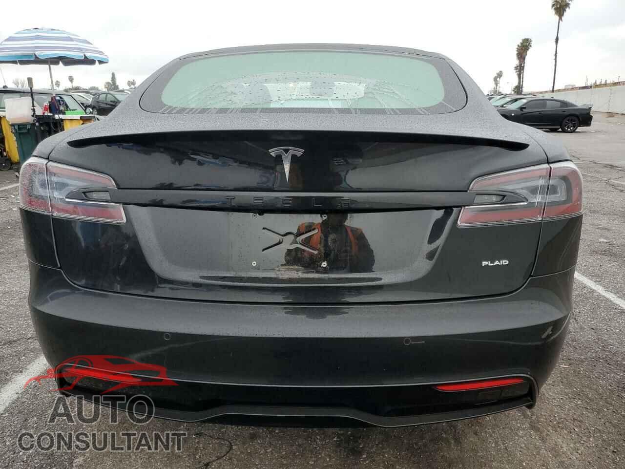 TESLA MODEL S 2021 - 5YJSA1E63MF433361