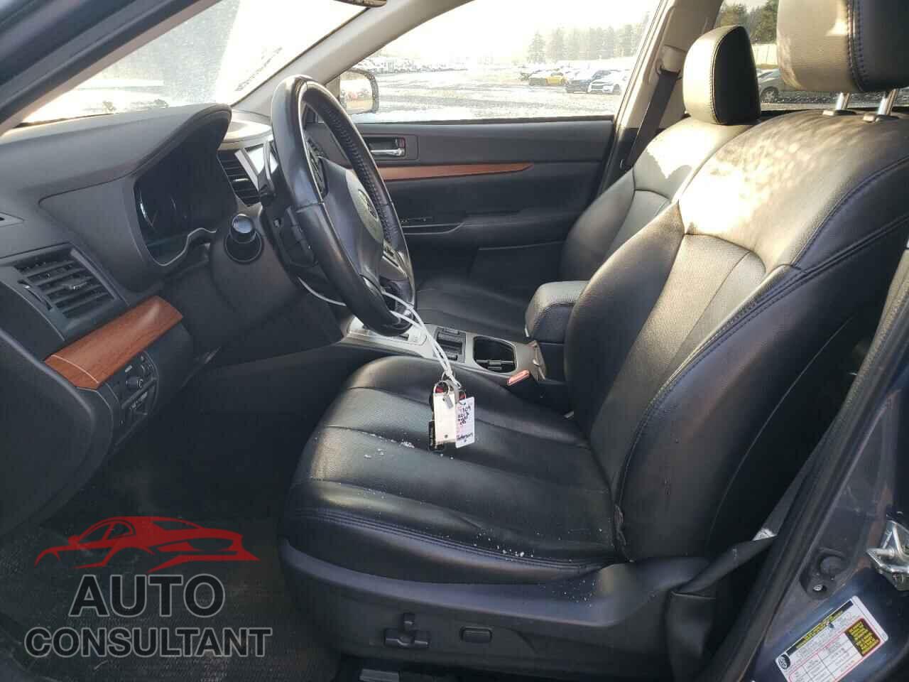 SUBARU OUTBACK 2013 - 4S4BRBLC8D3248478