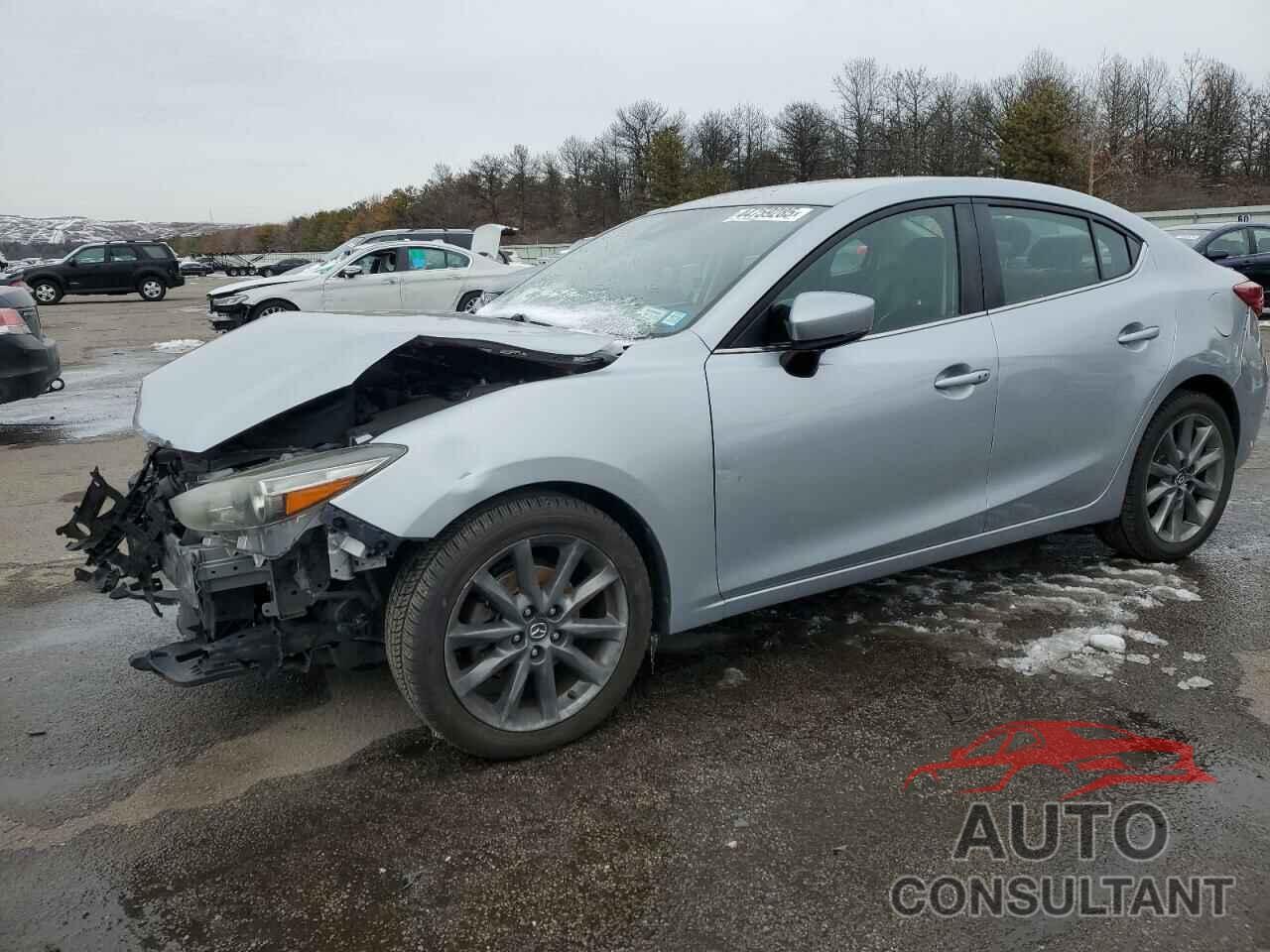 MAZDA 3 2018 - 3MZBN1V36JM198937