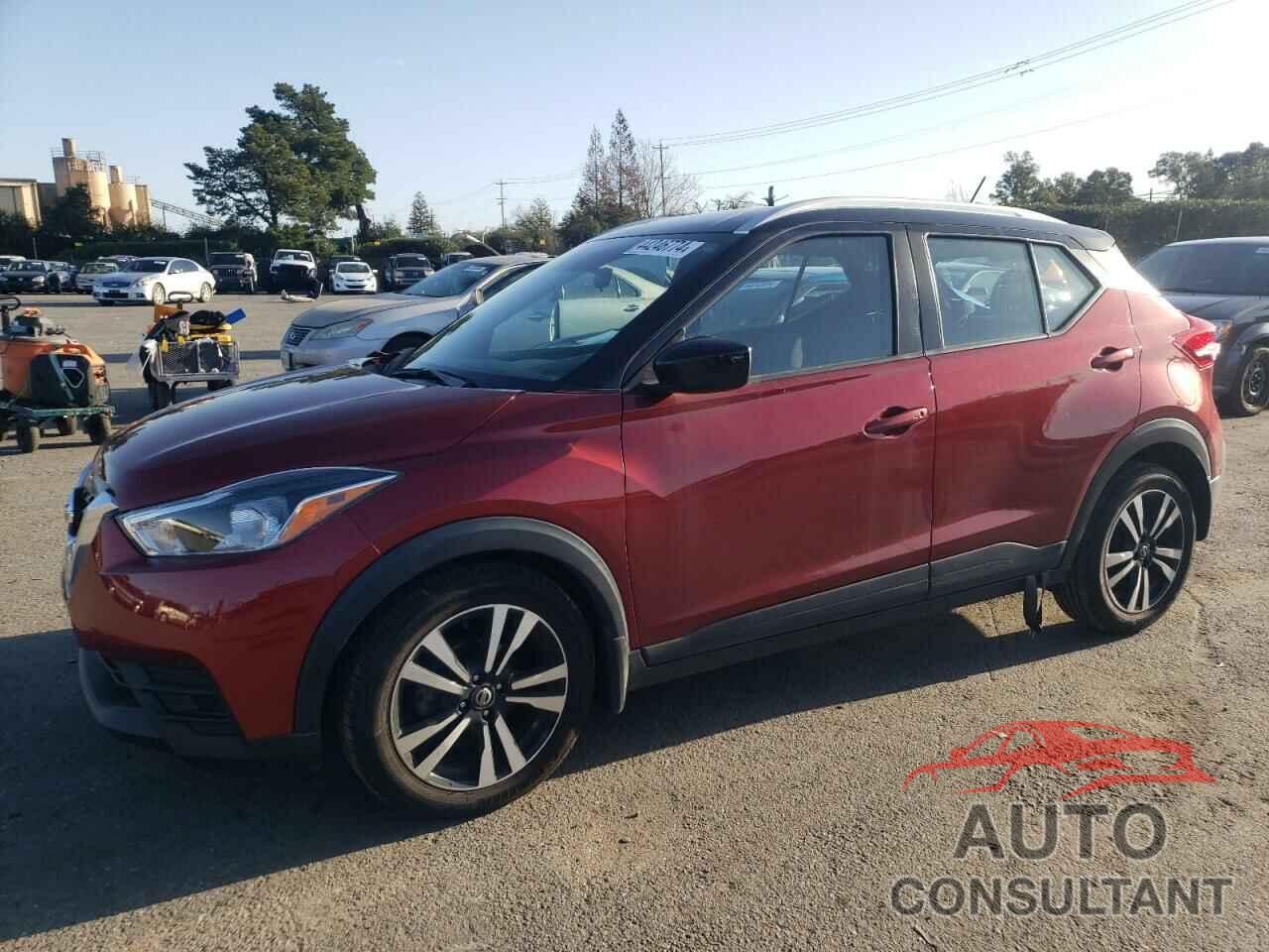 NISSAN KICKS 2018 - 3N1CP5CU5JL525907