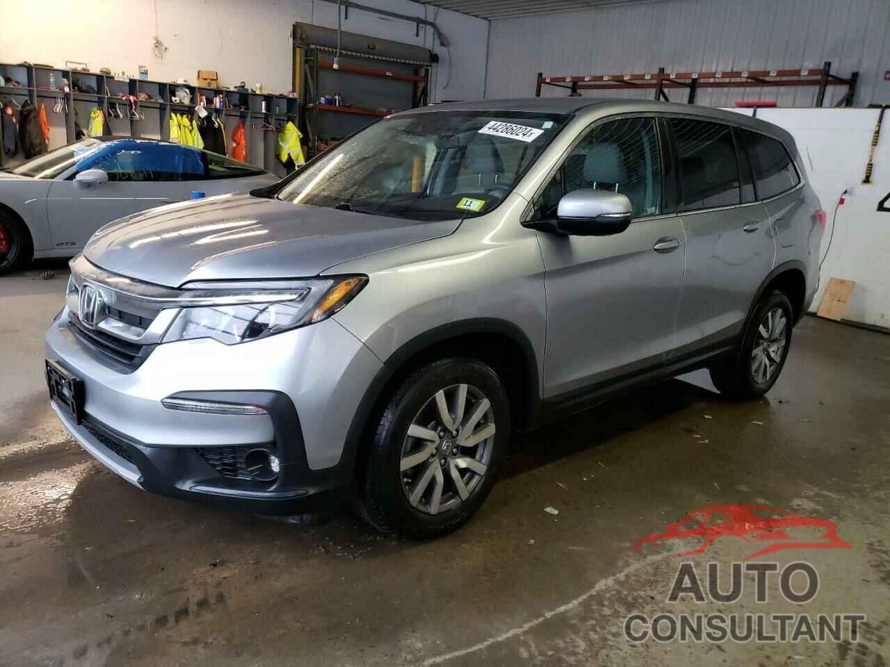 HONDA PILOT 2020 - 5FNYF6H38LB043977