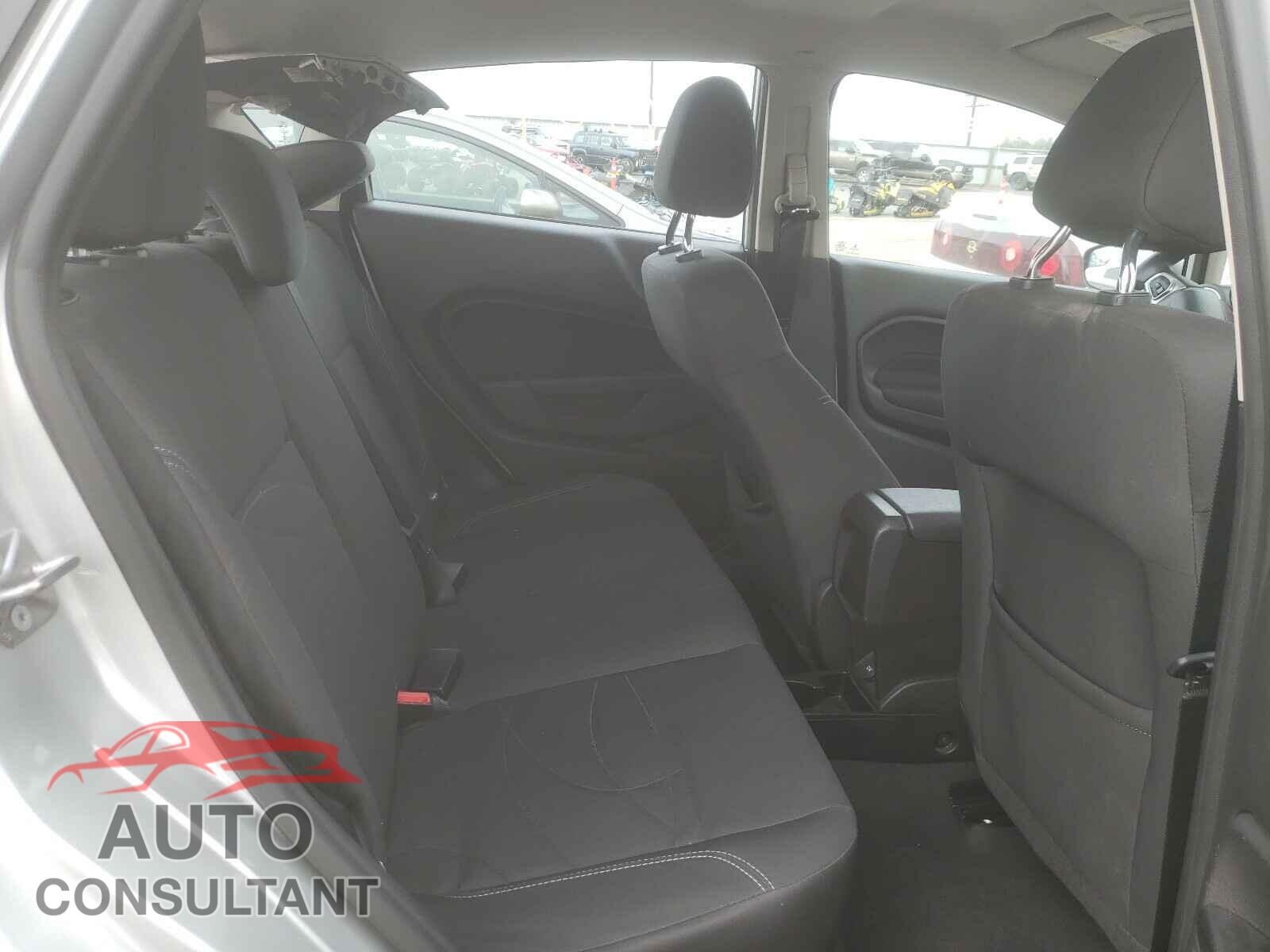 FORD FIESTA 2017 - 3FADP4EJ8HM164438