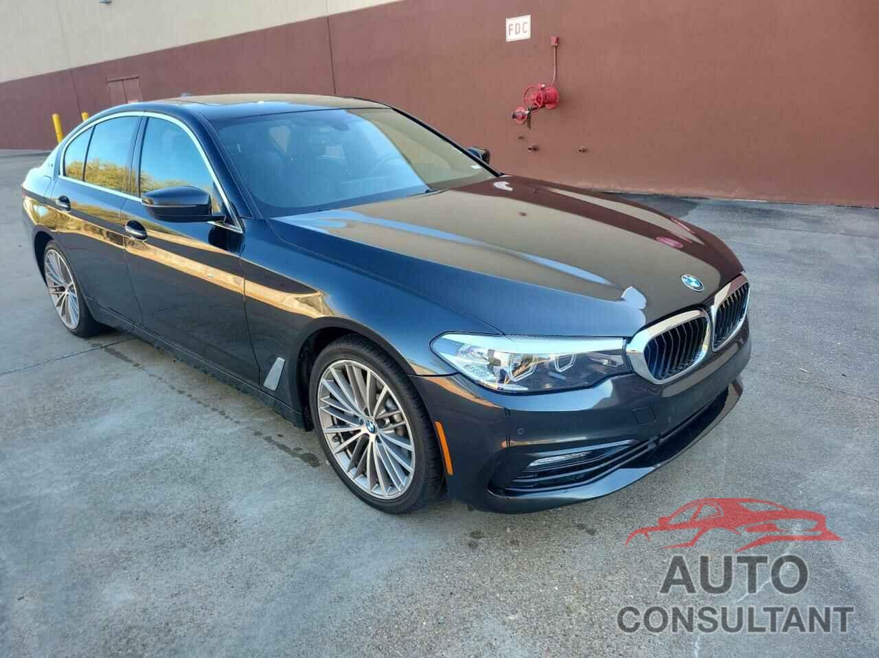 BMW 5 SERIES 2018 - WBAJA9C57JB250867