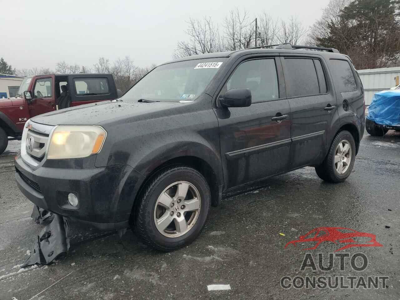 HONDA PILOT 2011 - 5FNYF4H5XBB039899
