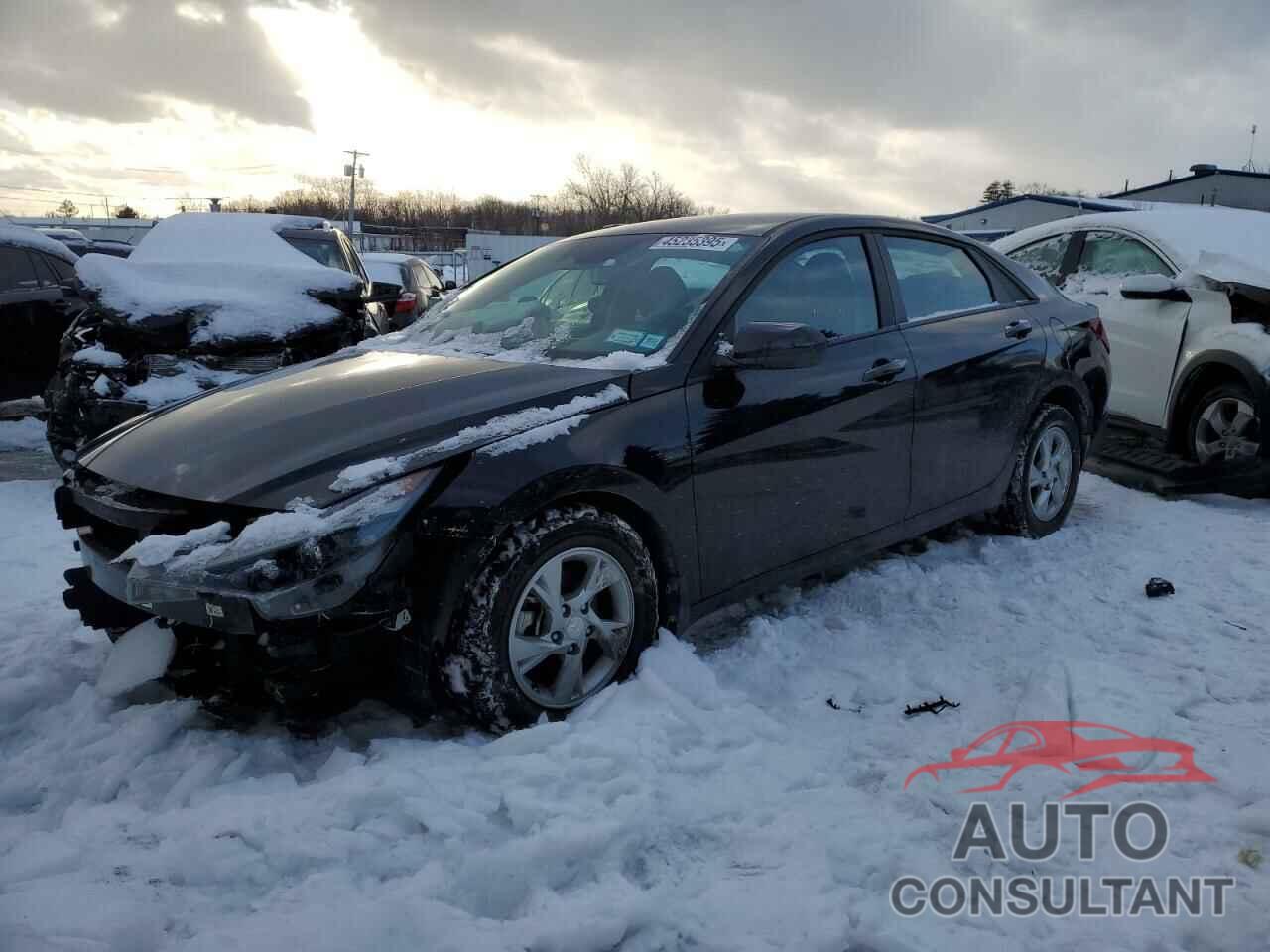 HYUNDAI ELANTRA 2023 - KMHLL4AG3PU610173