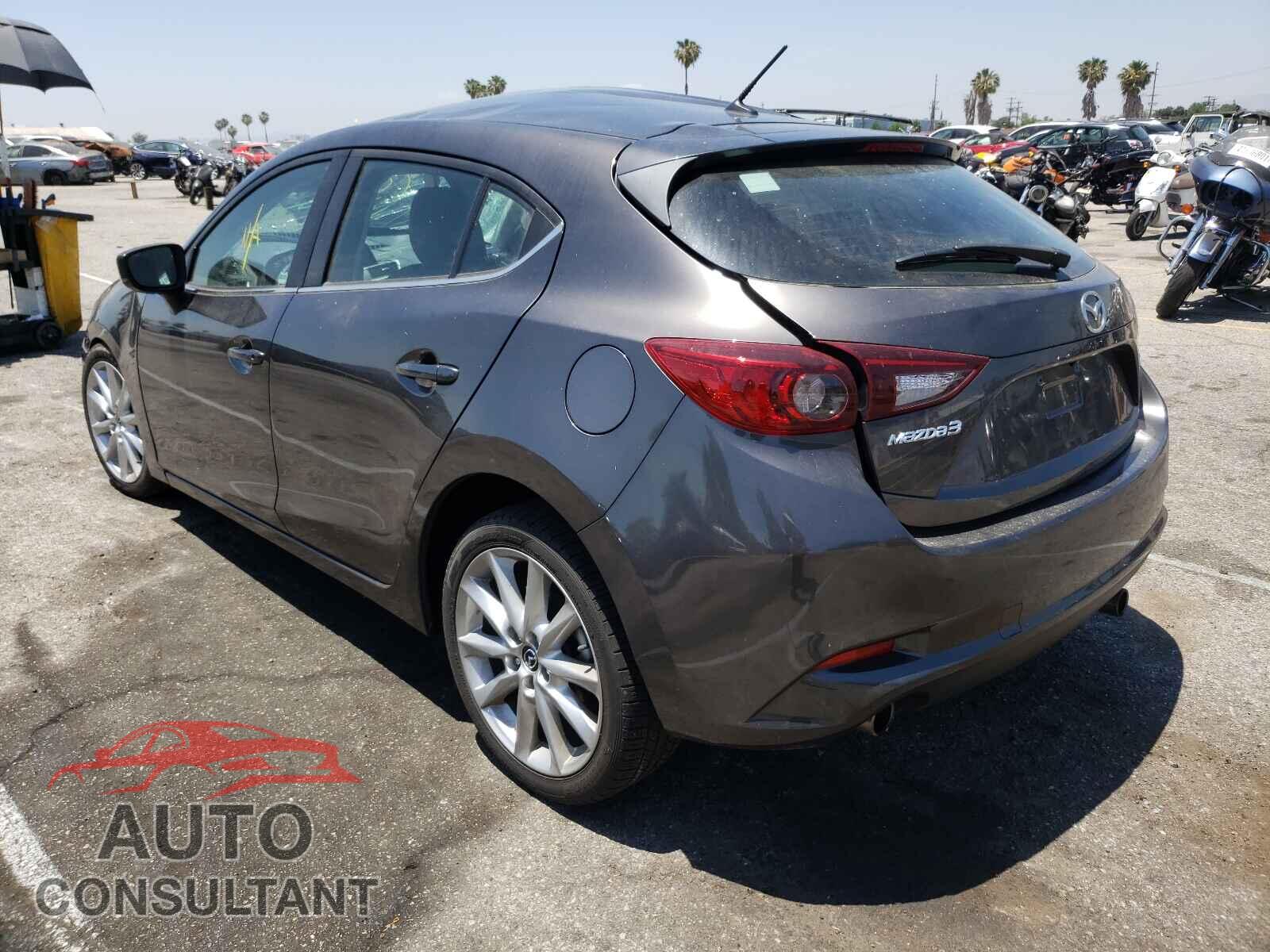 MAZDA 3 2017 - 3MZBN1L73HM153566