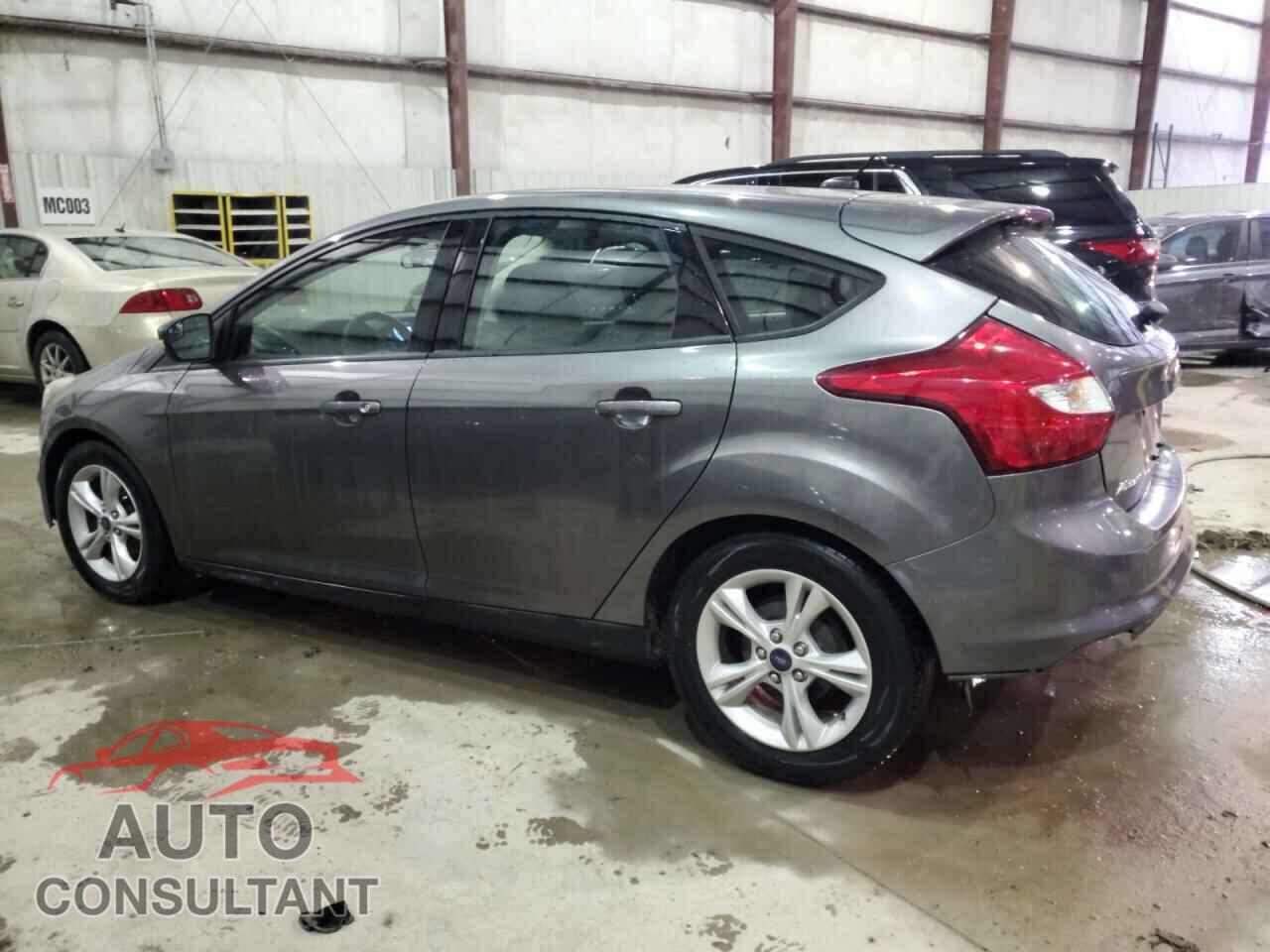 FORD FOCUS 2014 - 1FADP3K2XEL459402