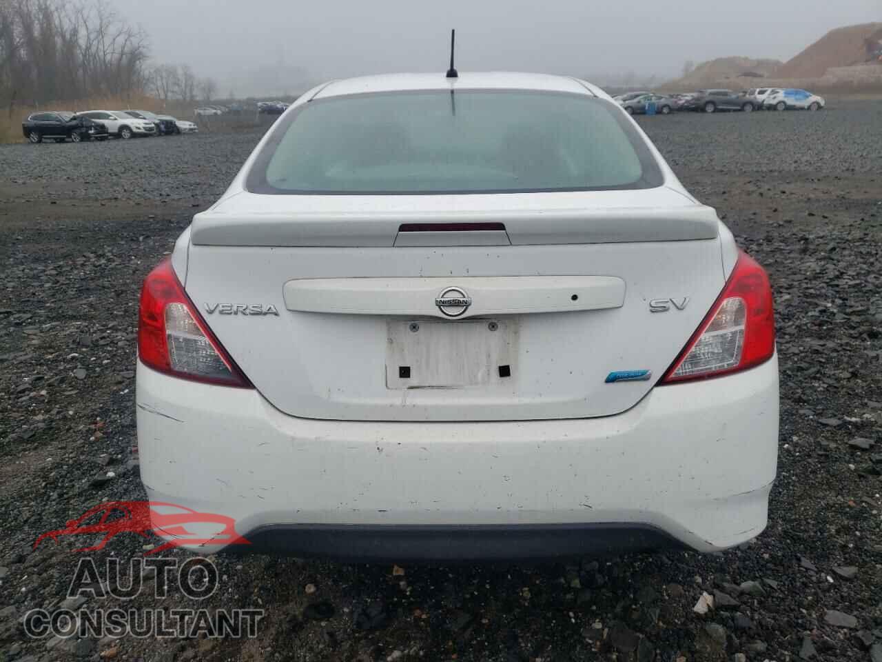 NISSAN VERSA 2016 - 3N1CN7AP2GL856127