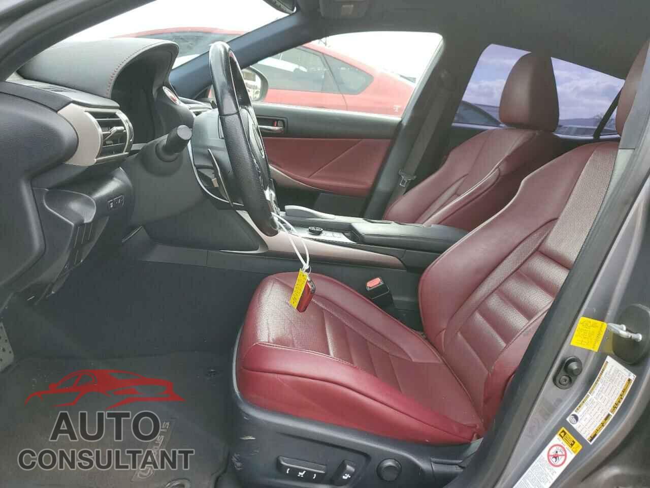 LEXUS IS 2015 - JTHBF1D28F5077847