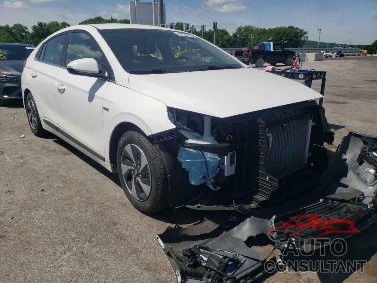 HYUNDAI IONIQ 2017 - KMHC75LC7HU041074