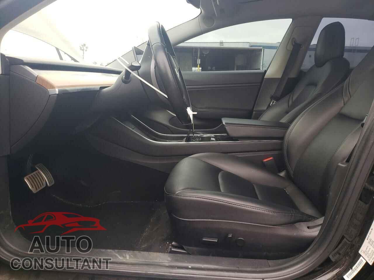TESLA MODEL 3 2018 - 5YJ3E1EB0JF187659