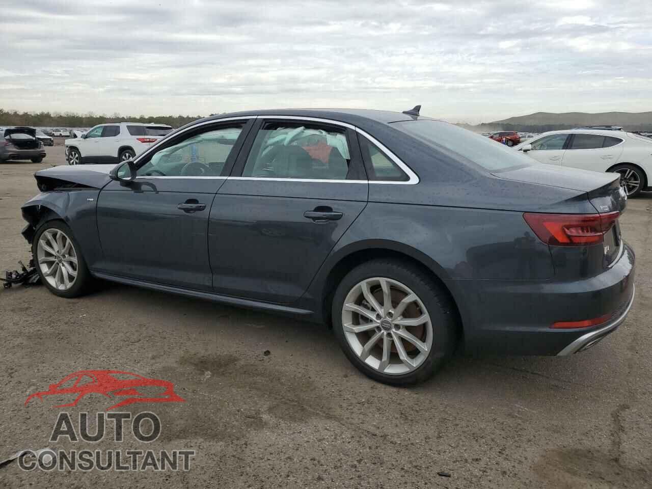 AUDI A4 2019 - WAUDNAF46KA118776