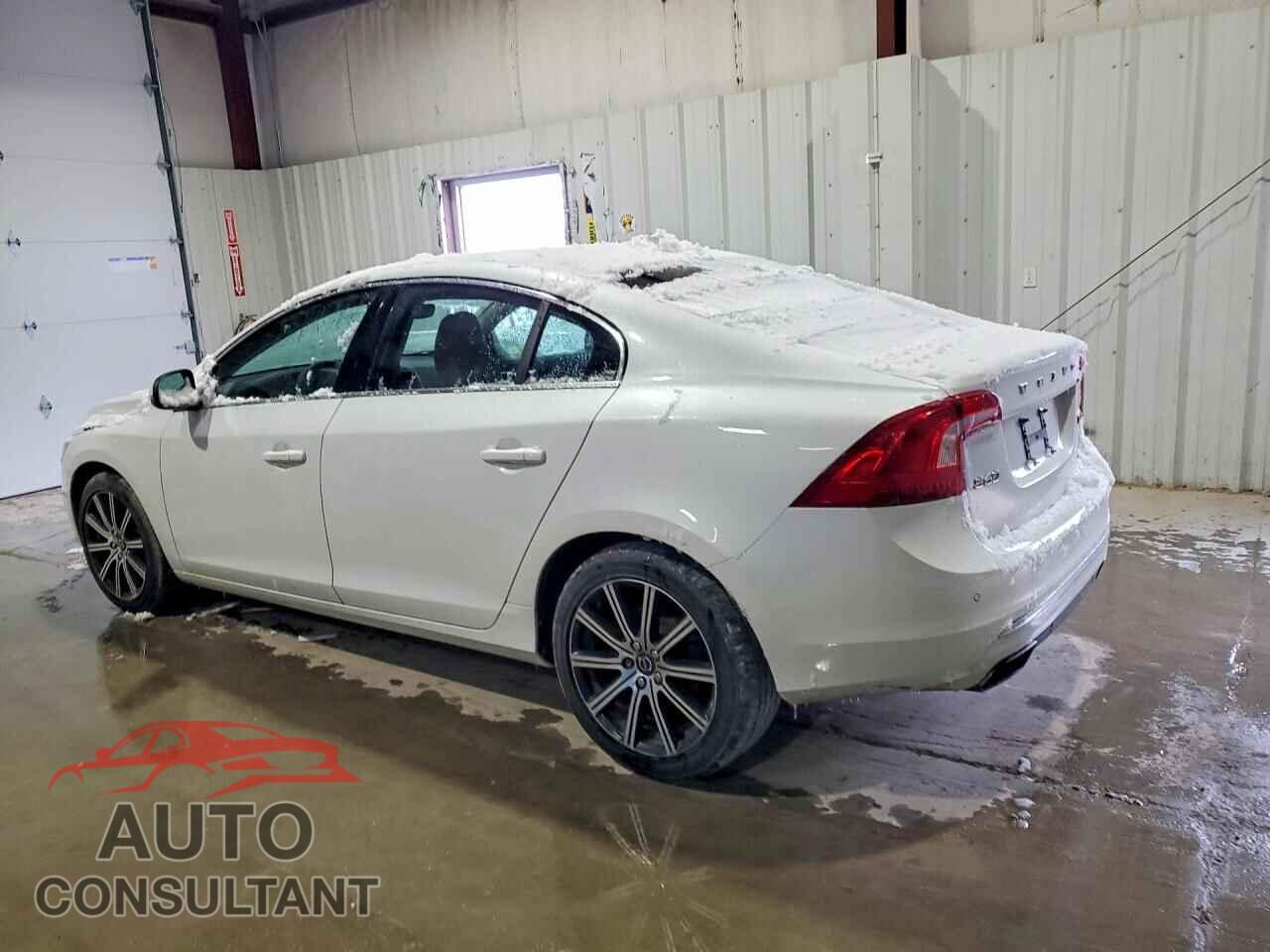 VOLVO S60 2018 - LYV402TK8JB165079