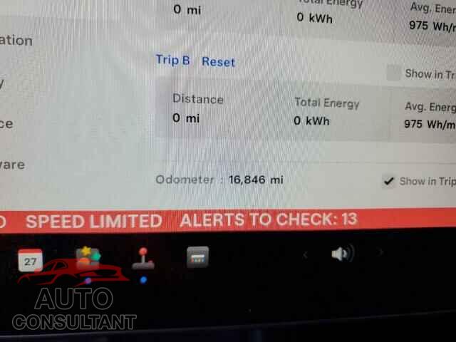 TESLA MODEL 3 2022 - 5YJ3E1EB4NF257024