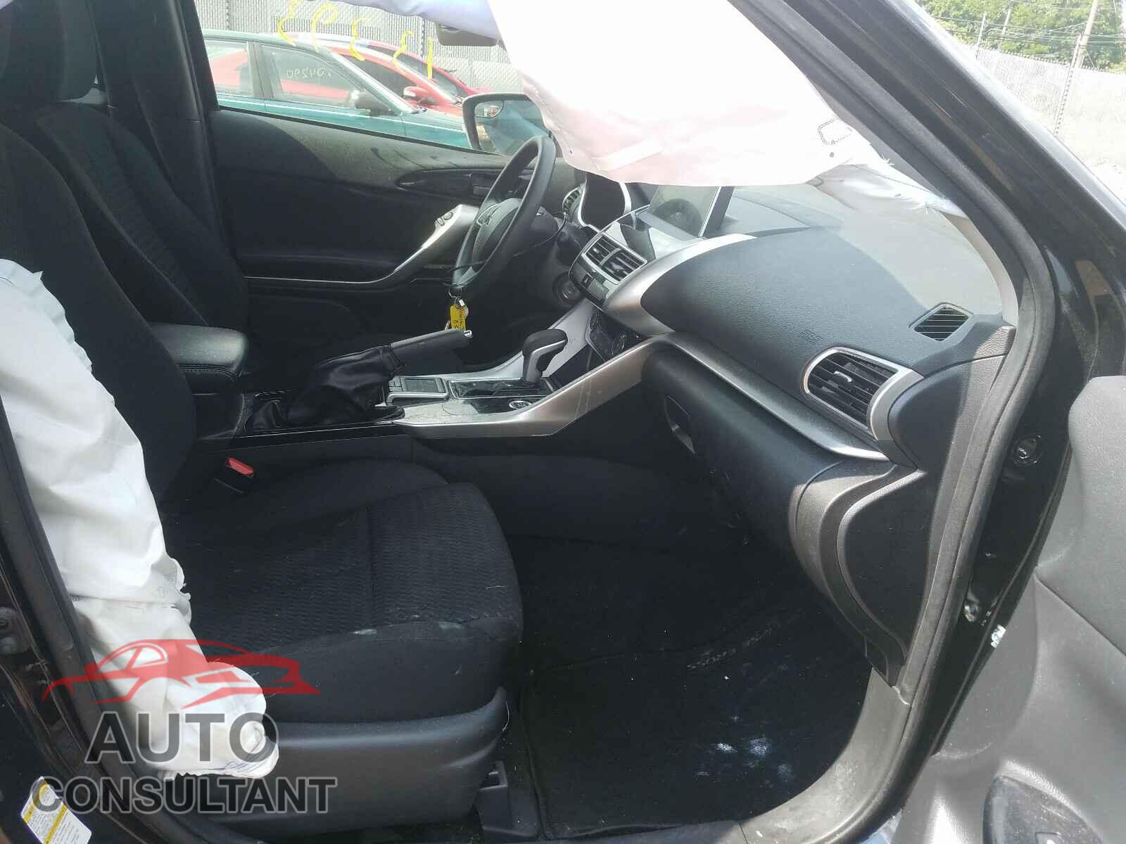 MITSUBISHI ECLIPSE 2019 - JA4AT4AA1KZ022852