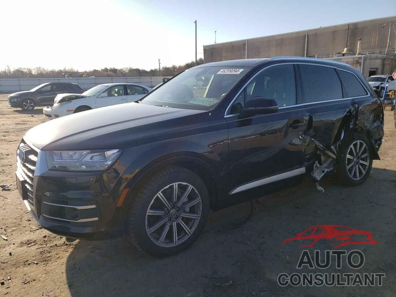 AUDI Q7 2018 - WA1VAAF79JD011242