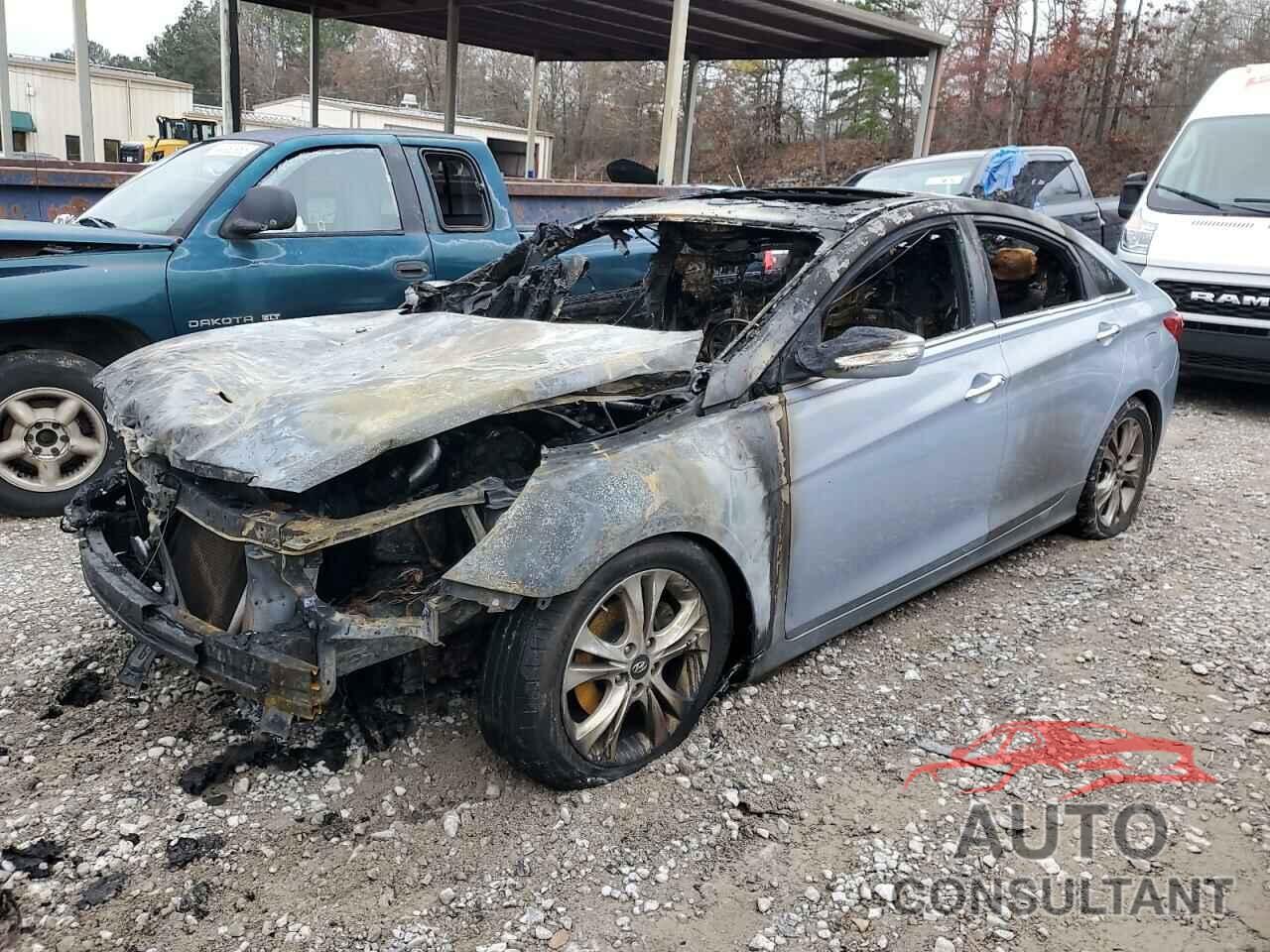 HYUNDAI SONATA 2011 - 5NPEC4AB3BH308144