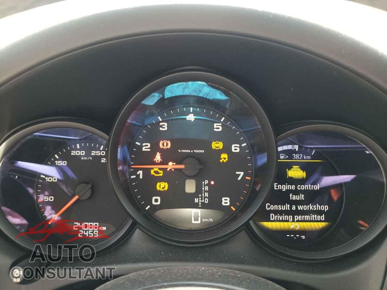 PORSCHE MACAN 2018 - WP1AA2A50JLB13579