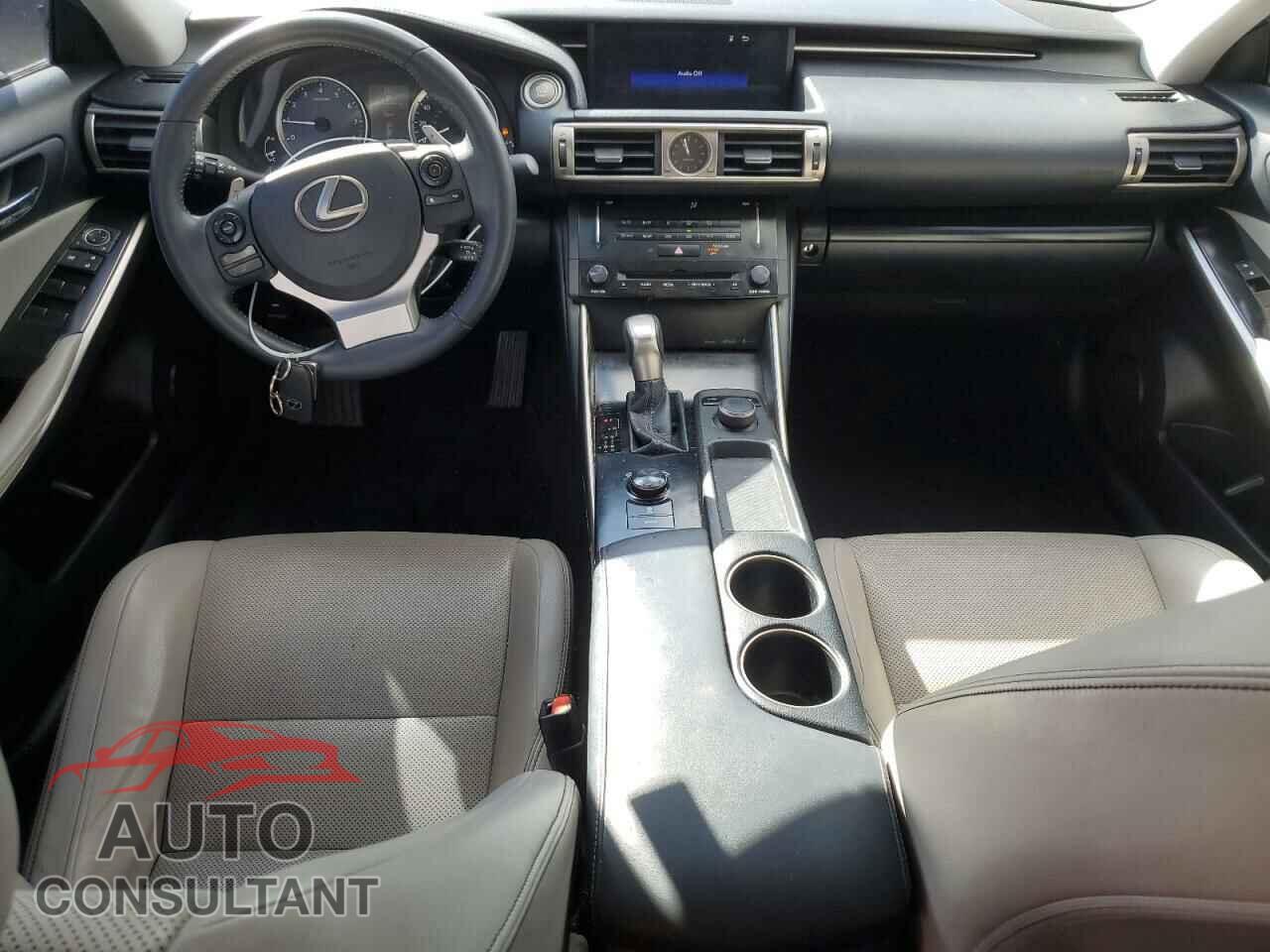 LEXUS IS 2014 - JTHBF1D27E5039315