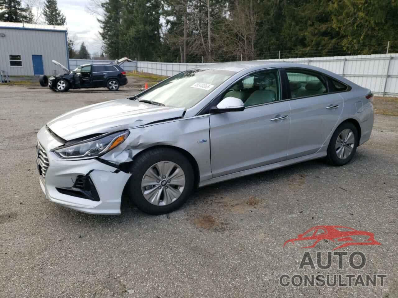 HYUNDAI SONATA 2019 - KMHE24L30KA090899