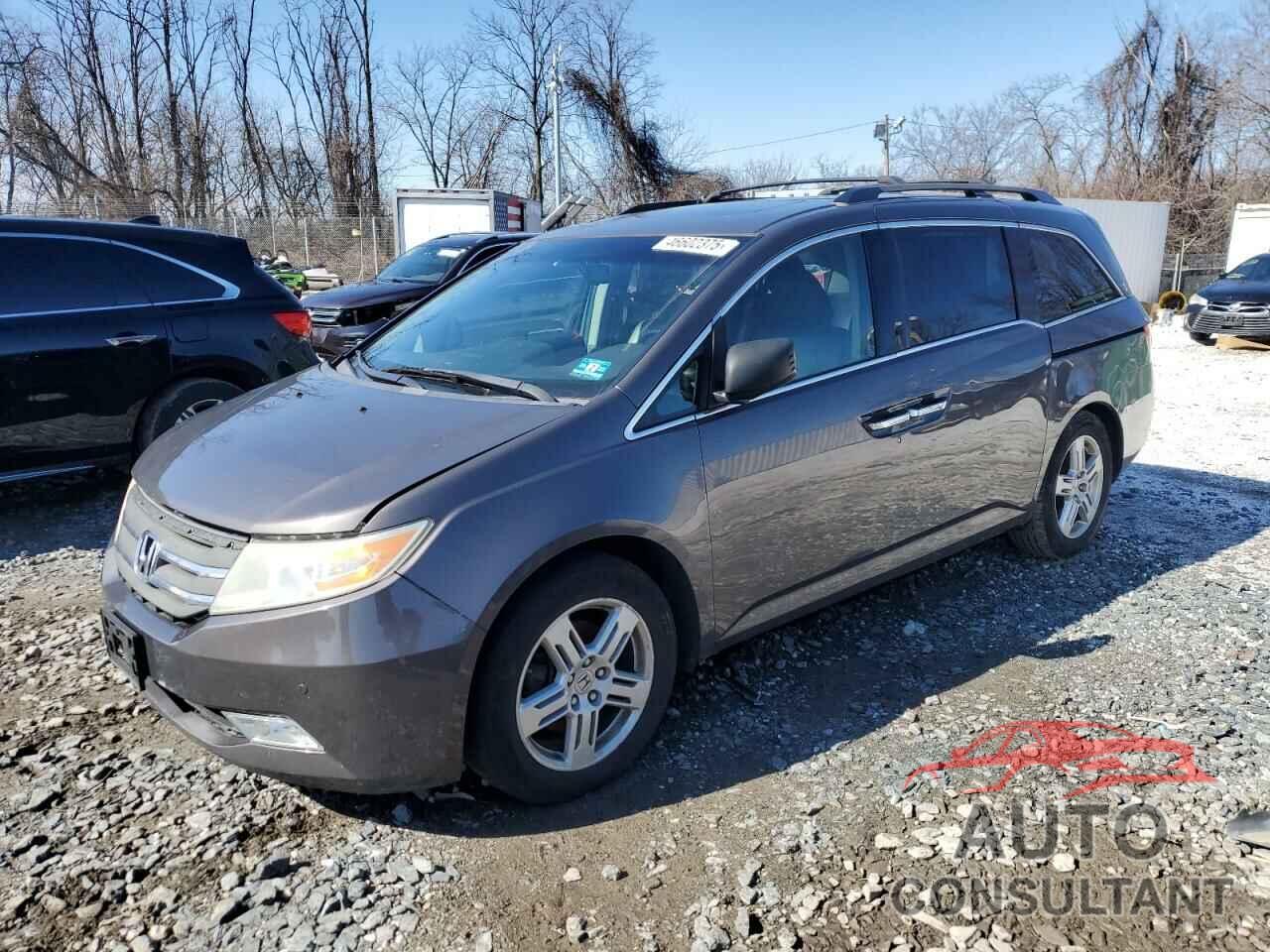 HONDA ODYSSEY 2013 - 5FNRL5H90DB028659