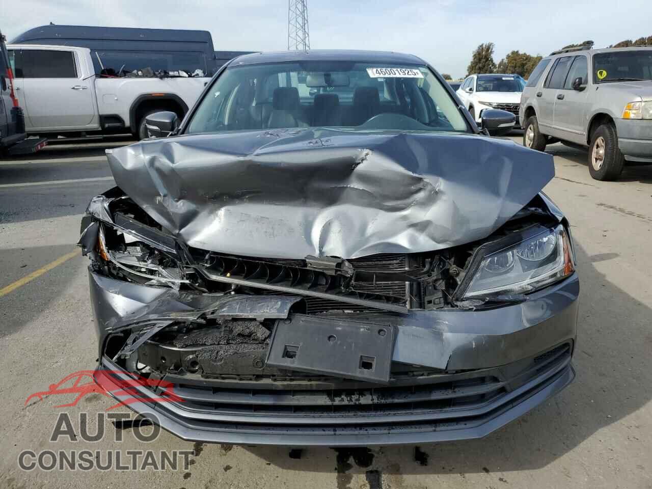 VOLKSWAGEN JETTA 2017 - 3VWDB7AJ8HM202604