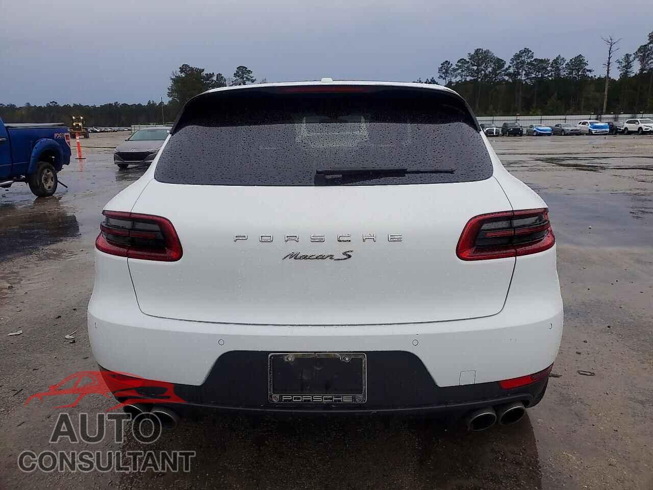 PORSCHE MACAN 2015 - WP1AB2A5XFLB43175
