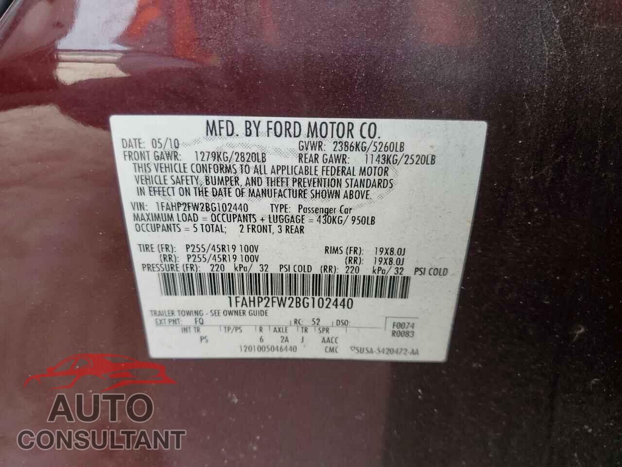 FORD TAURUS 2011 - 1FAHP2FW2BG102440