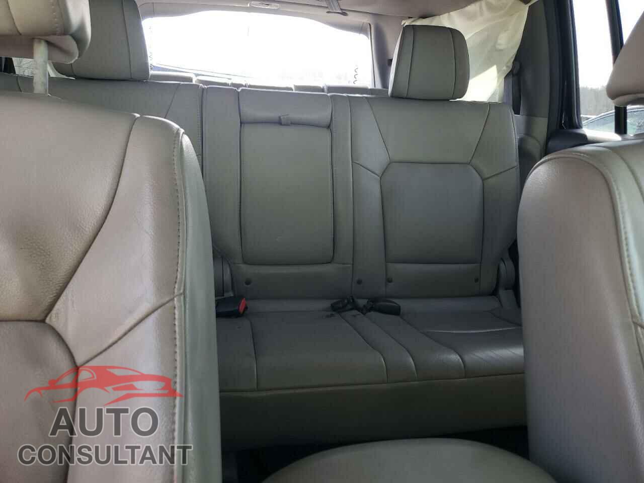 HONDA PILOT 2013 - 5FNYF4H55DB062588