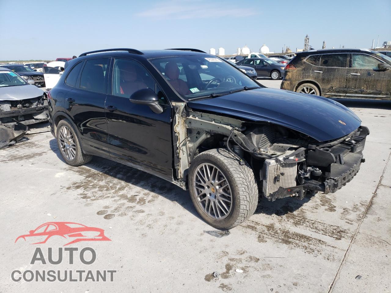 PORSCHE CAYENNE 2017 - WP1AB2A20HLA51114