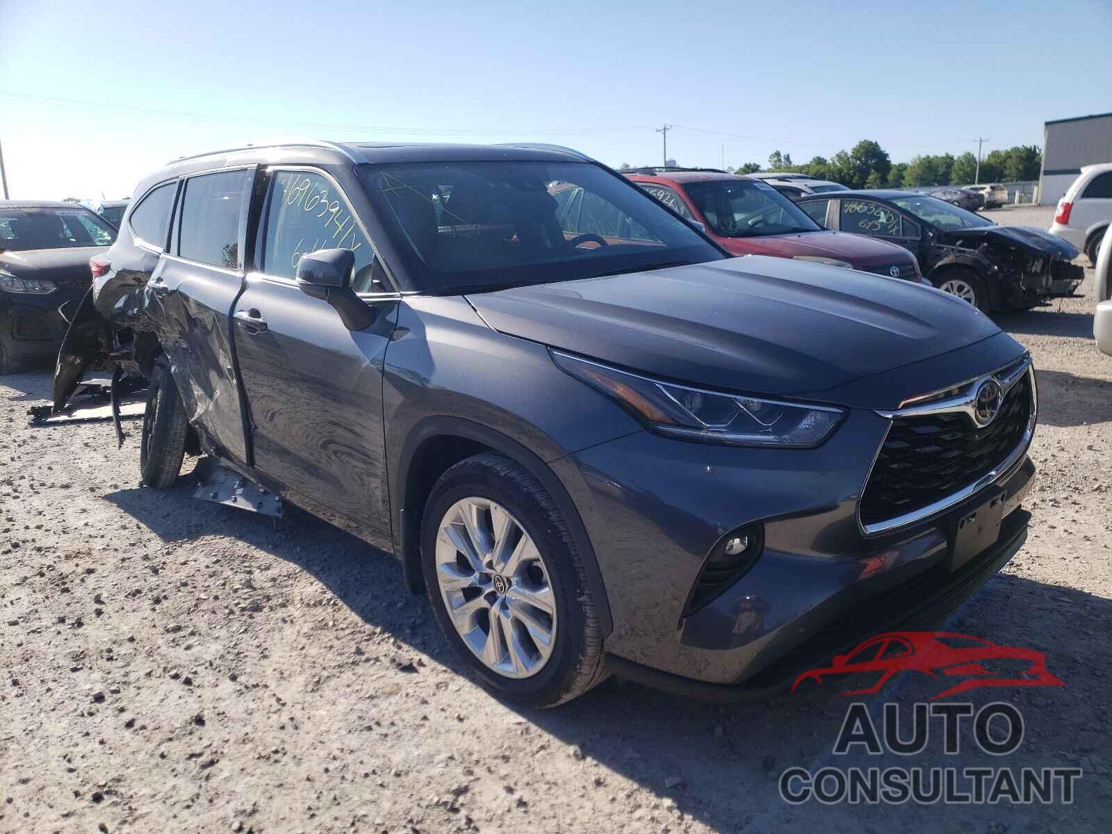 TOYOTA HIGHLANDER 2021 - 5TDDZRBH5MS067372