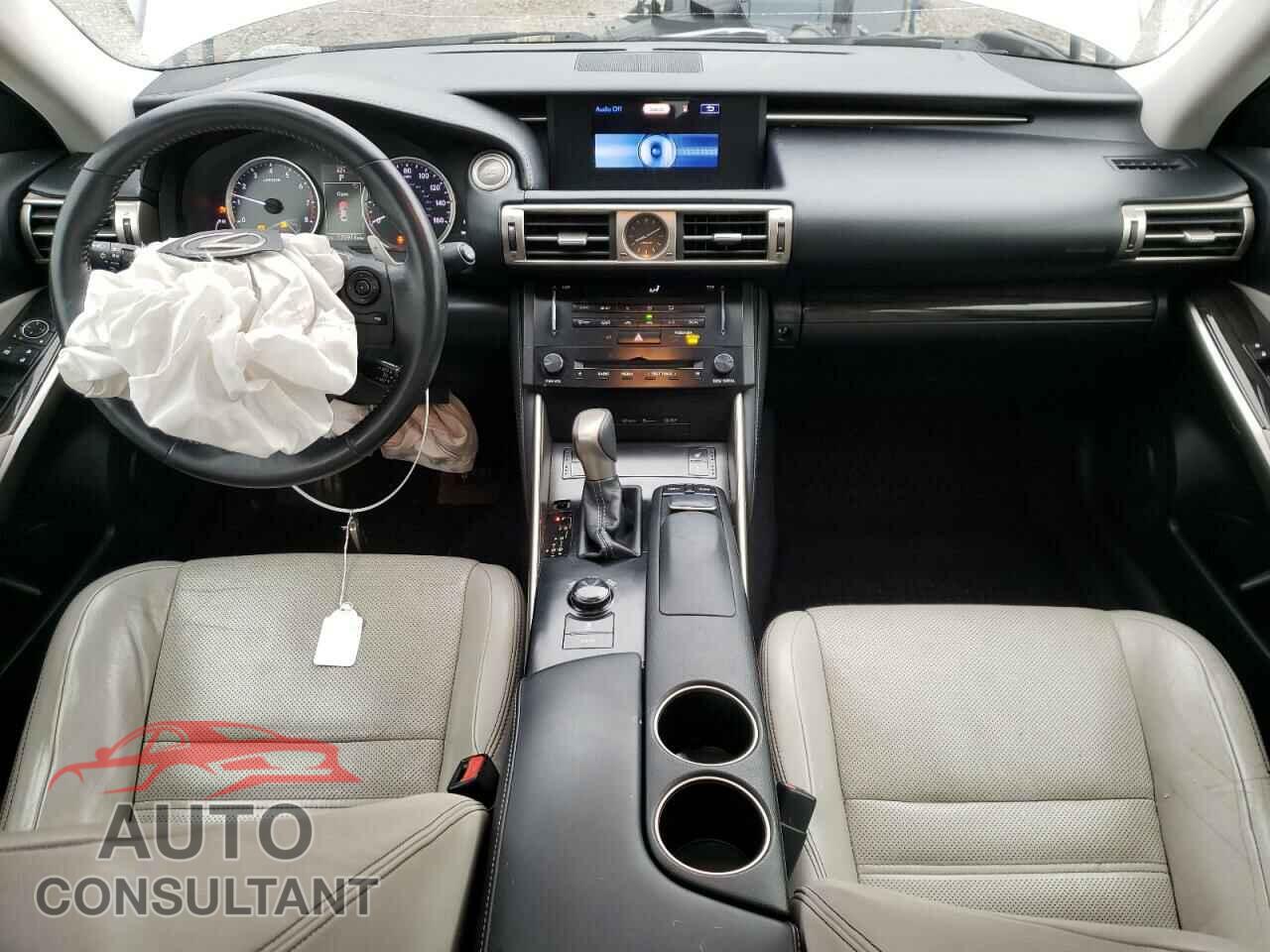 LEXUS IS 2014 - JTHCE1D24E5002777