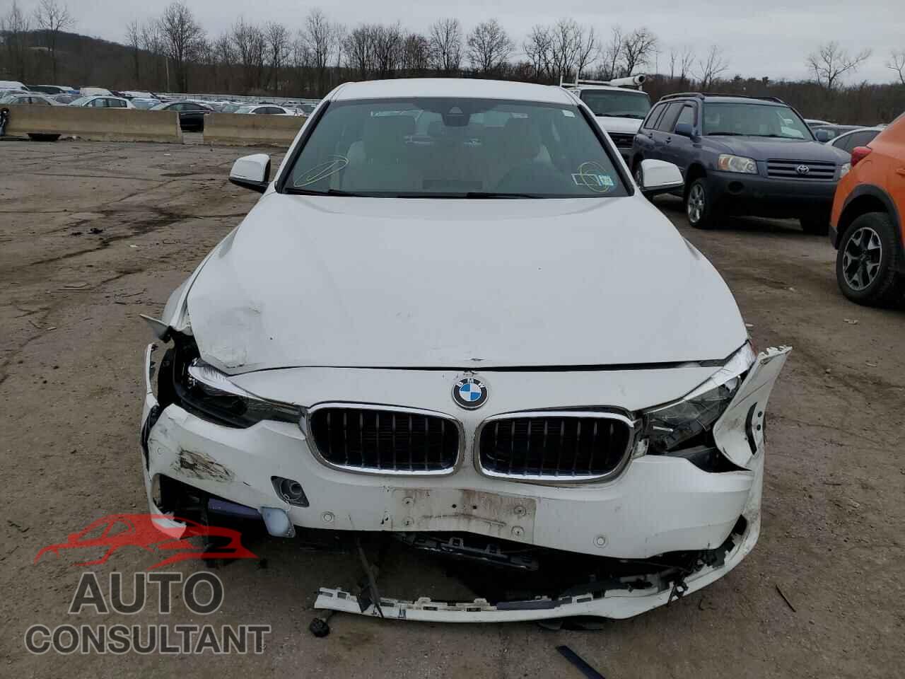BMW 3 SERIES 2016 - WBA8E9G53GNU28665