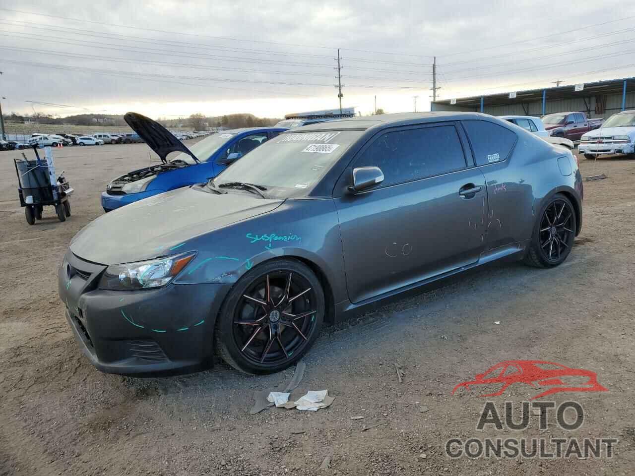 TOYOTA SCION 2011 - JTKJF5C73B3001811