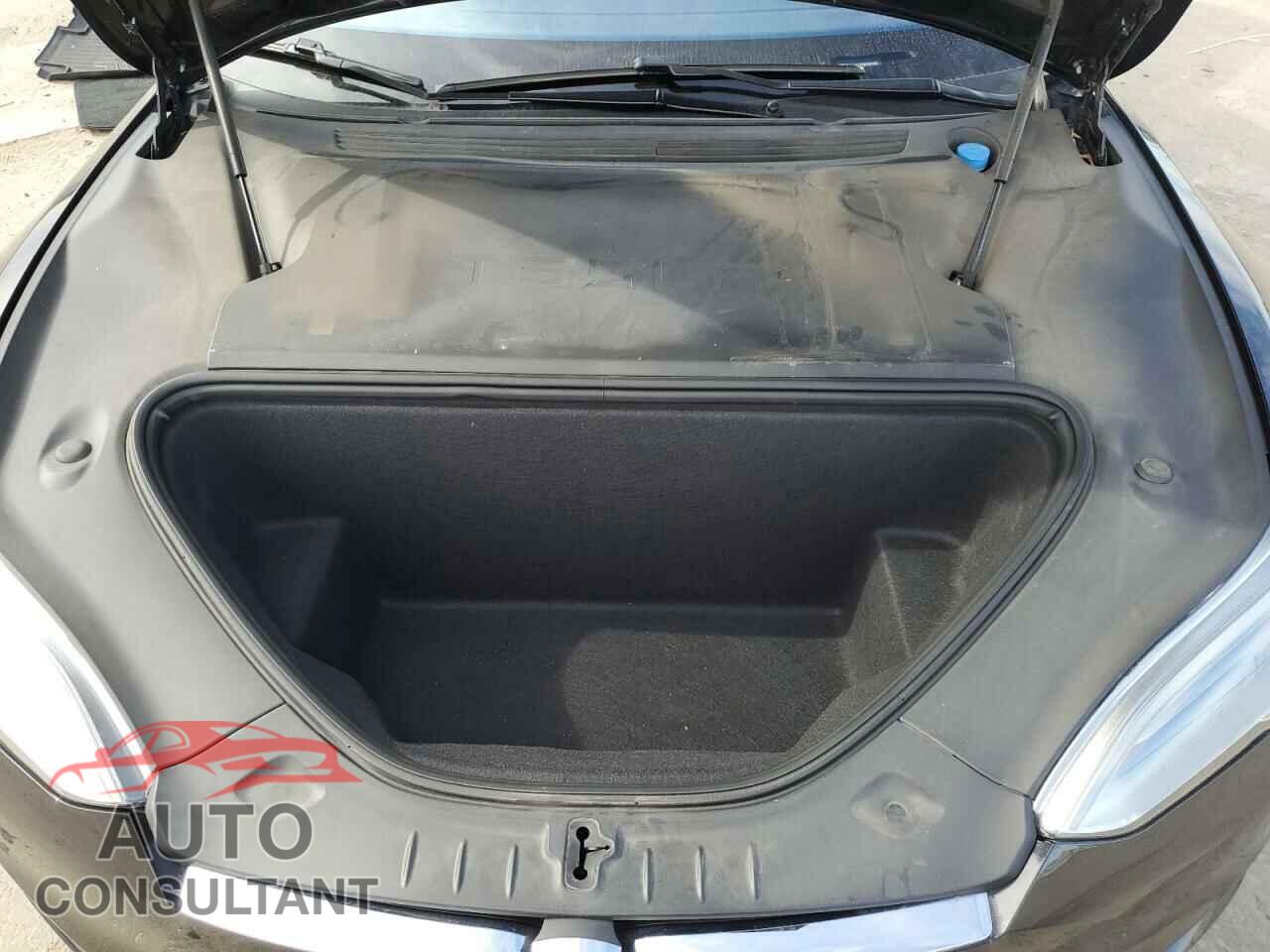 TESLA MODEL S 2016 - 5YJSA1E48GF143703