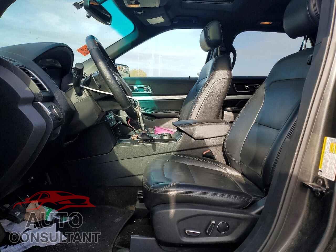 FORD EXPLORER 2017 - 1FM5K8DH0HGB58304