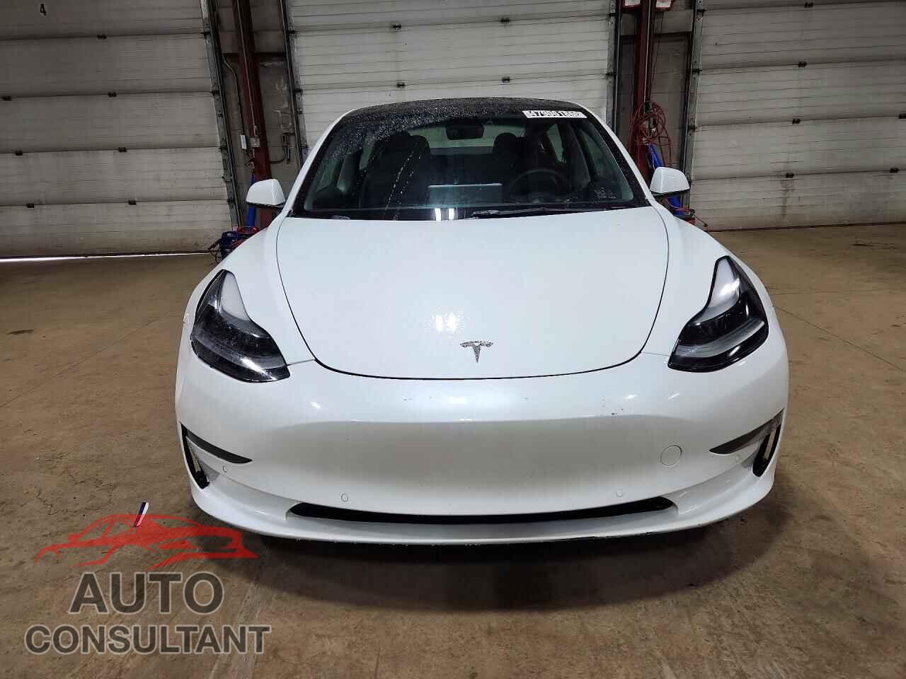 TESLA MODEL 3 2022 - 5YJ3E1EA5NF371380