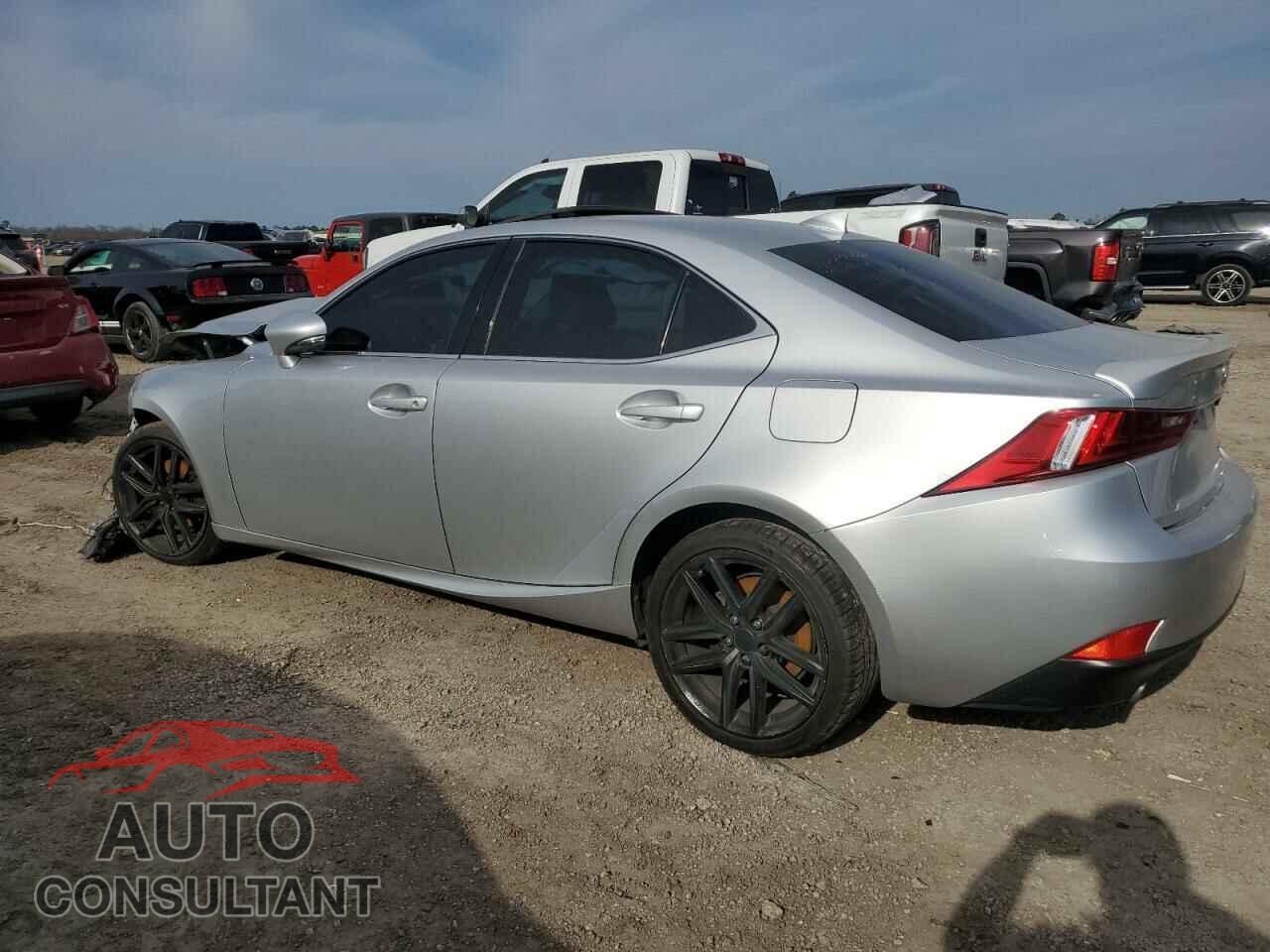 LEXUS IS 2015 - JTHBF1D22F5055603