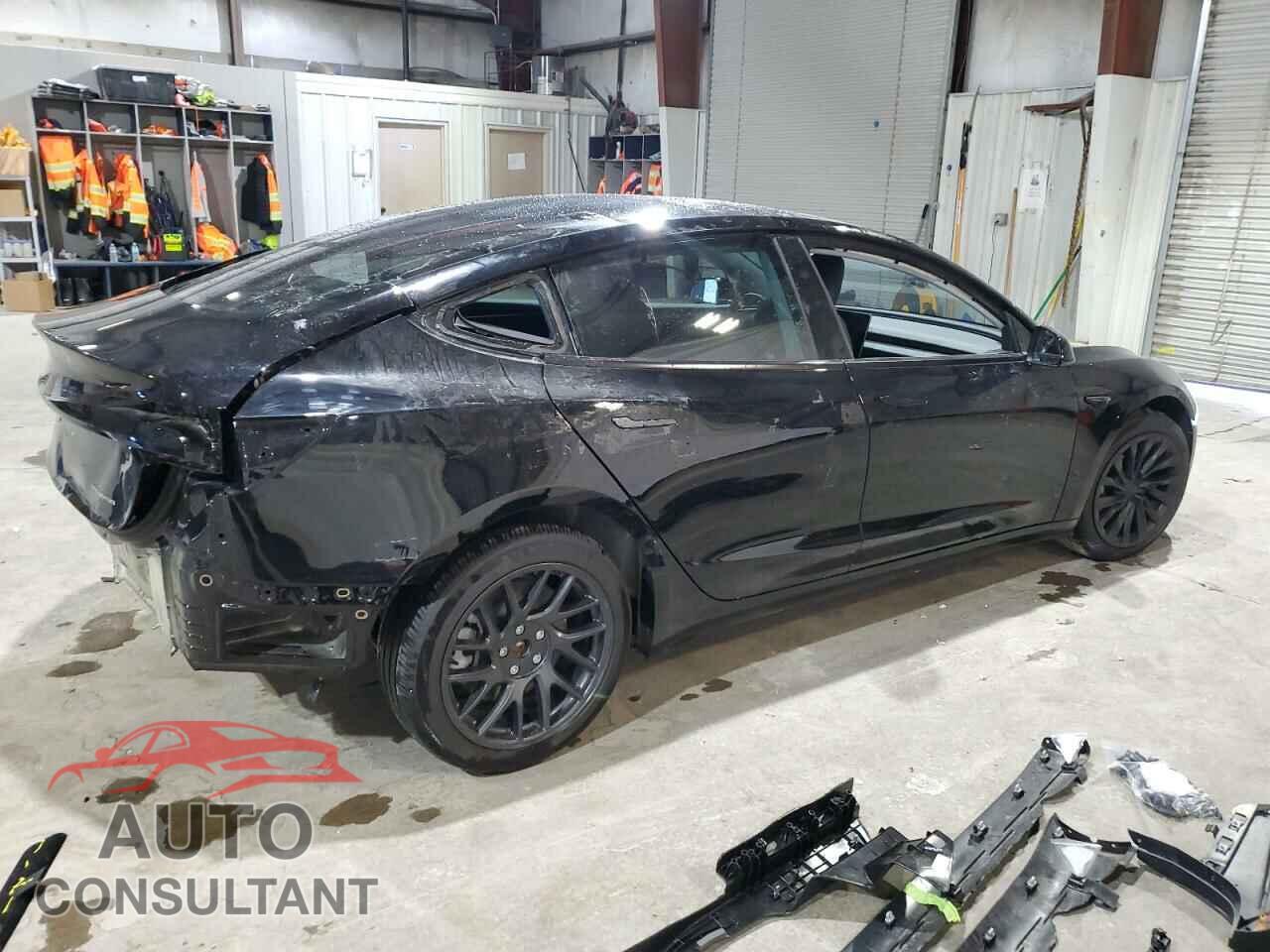 TESLA MODEL 3 2024 - 5YJ3E1EB8RF793027