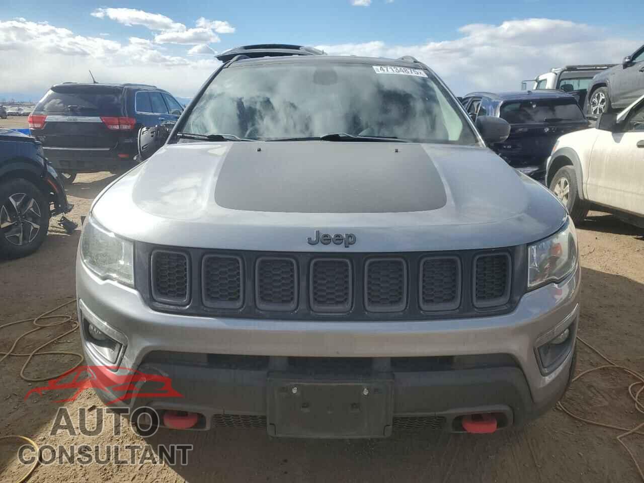 JEEP COMPASS 2018 - 3C4NJDDB4JT456965