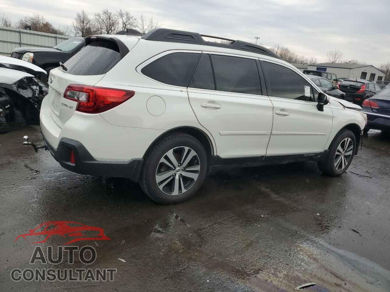 SUBARU OUTBACK 2018 - 4S4BSANC2J3235121